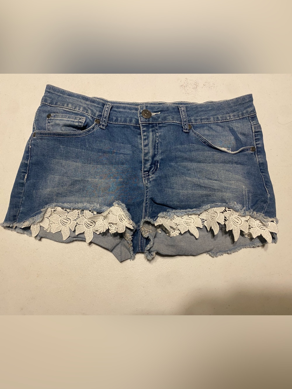 Denim Lace Trim Women’s Shorts — Blue